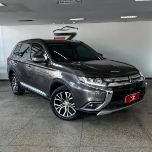 Mitsubishi Outlander 2.2 165cv Diesel Aut. 2016